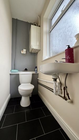 Photo 6- click for photo gallery